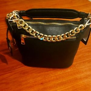 Steve Madden Black Hobo "Bira" NWT